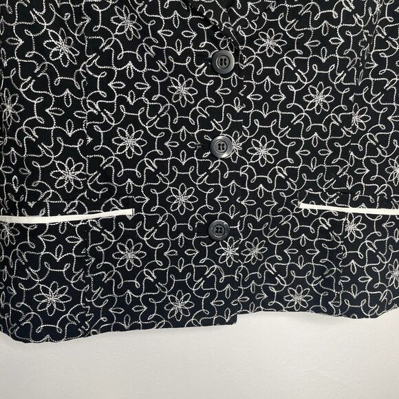 Uniform by John Paul Richard Cotton/Poly EmbroideredWhimsical Blazer  SZ 10 - Picture 5 of 16